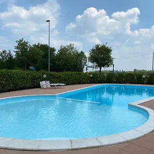 Appartamento La Lanterna - In Con Piscina, Desenzano del Garda